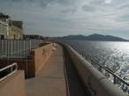  corniche aménagée pour les piétons